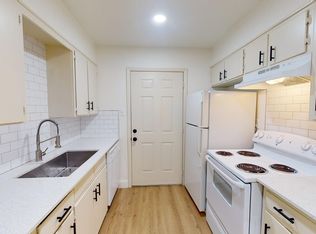 614 W Heard St #2, Cleburne, TX 76033