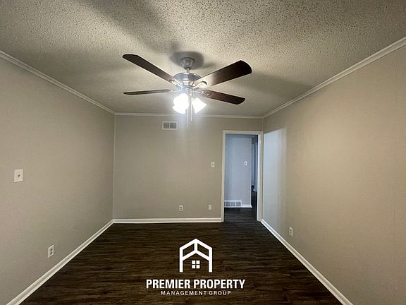 4th image of 5124 Craigmont Dr