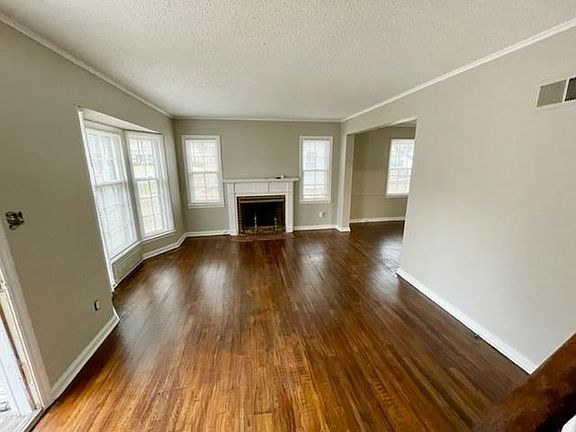 5th image of 7807 Wyoming St