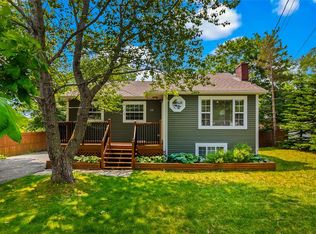 33 Sunrise Avenue, Mount Pearl, NL A1N1B6