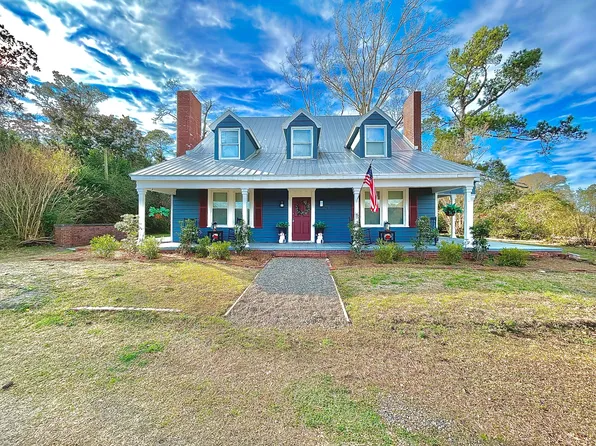 120 Yorktown Dr, Wilmington, NC 28401