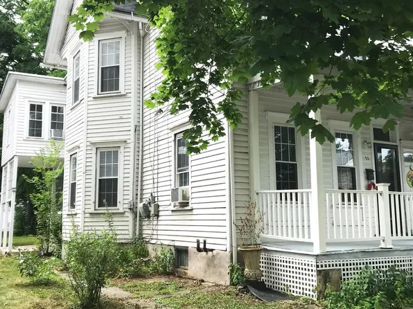 32 N Hellertown Ave, Quakertown, PA 18951