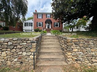 2425 Fairway Dr SW, Roanoke, VA 24015