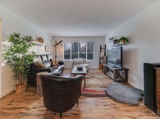 12515 227th St, Maple Ridge, BC V2X 6K4