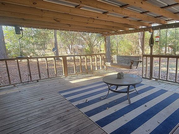 3rd image of 174 Kaye Dr