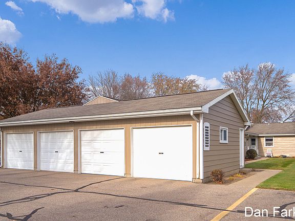 3rd image of 5143 Southglow Ct SE #169