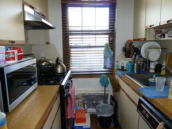 3rd image of 6978 136th St