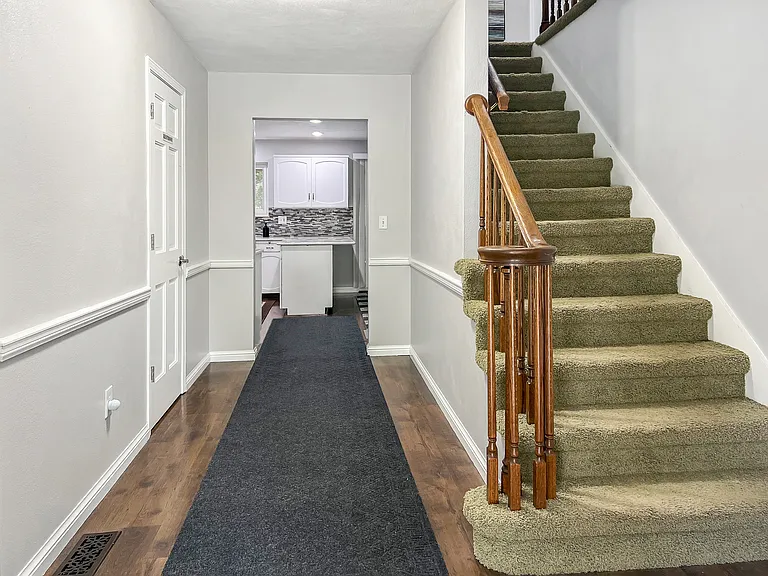 1026 Woodleaf Dr — Photo 29