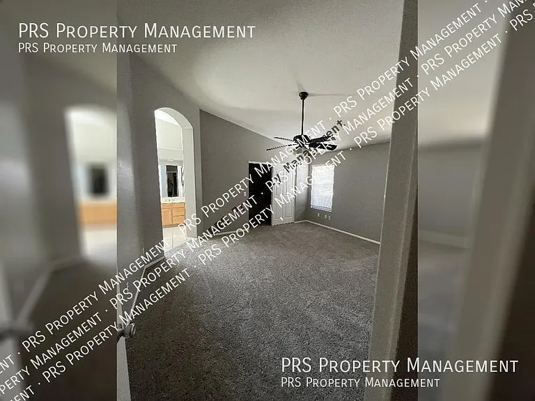 1453 E Sierra Madre Ave — Photo 11