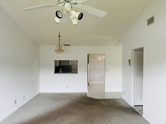 7690 Tahiti Ln APT 203, Lake Worth, FL 33467 | MLS #RX-10936682 | Zillow