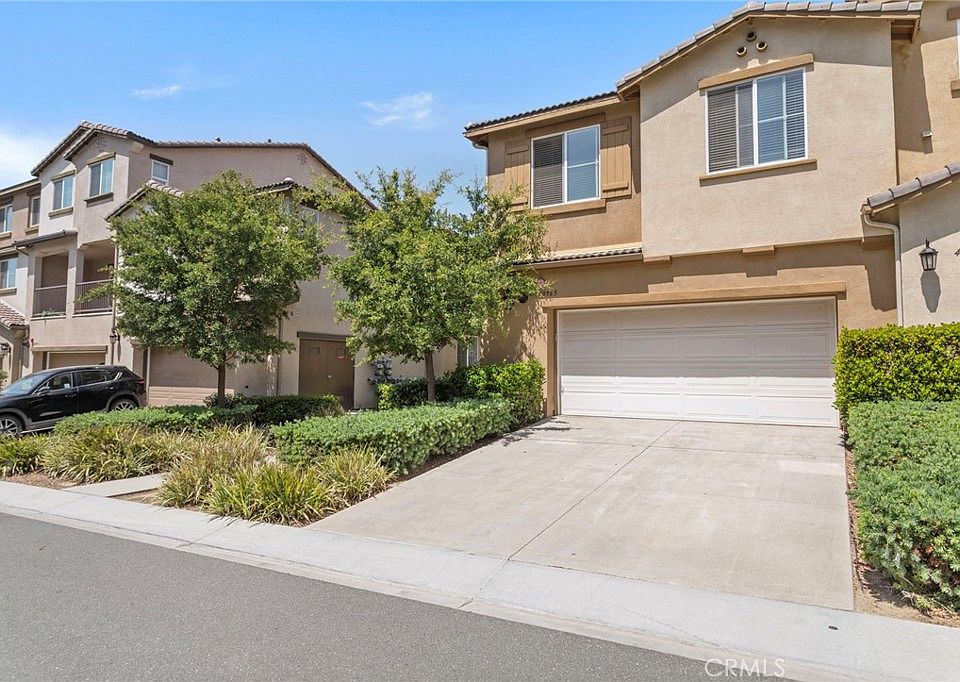 1st image of 40965 Lacroix Ave