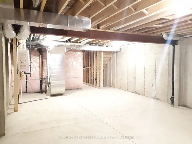 4 Bellhouse Ave — Photo 24