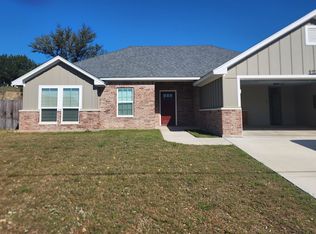 1236 Stone Valley Dr, Lampasas, TX 76550