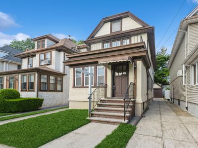 71-51 Kessel Street, Flushing, NY, 11375