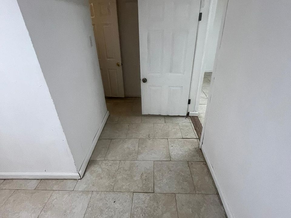 2nd image of 119 Prospect Ave #Basement