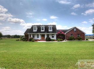 1655 Wills Dr, Conway, AR 72032