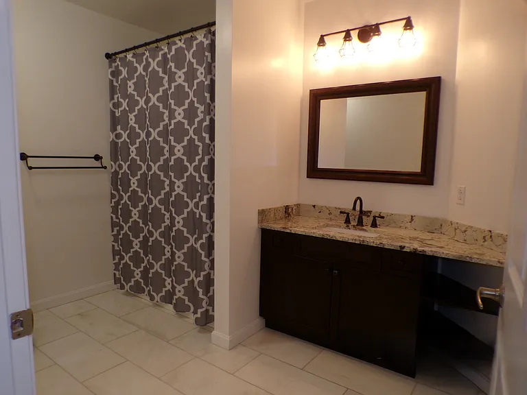 1 Cityview Ln #214 — Photo 16