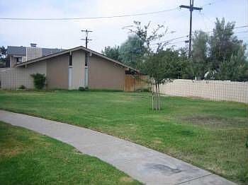 2nd image of 540 Oakdale Ln Unit E