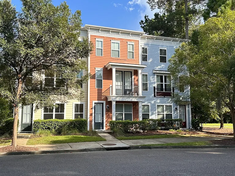 1592 Bluewater Way — Photo 30