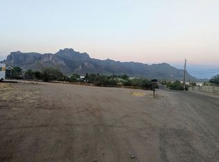 2126 E 2nd Ave, Apache Junction, AZ 85119