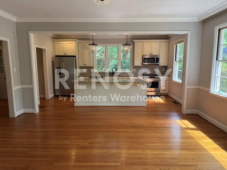 1020 Anderson St — Photo 21