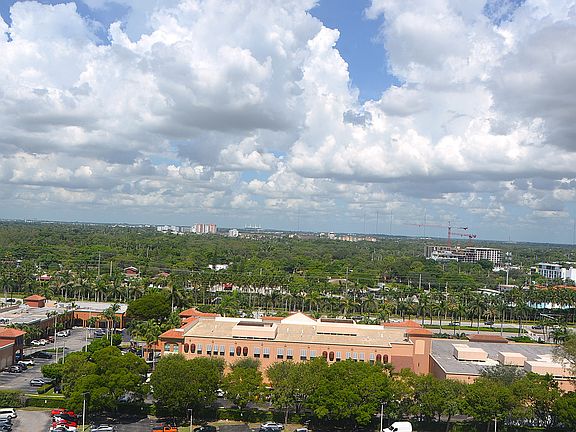 3rd image of 2780 NE 183rd St