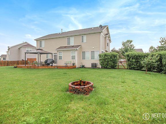 5th image of 913 Marion Dr