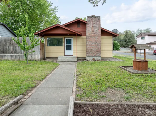 236 Preston Ave, Waitsburg, WA 99361