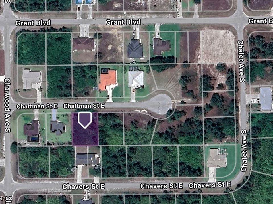1st image of 662 Chattman St E