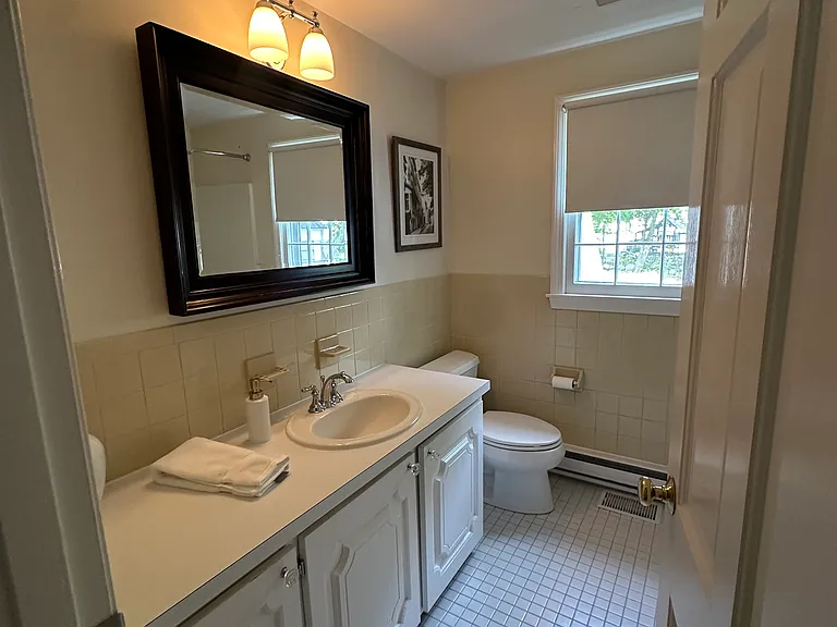 37 Summit St #1 — Photo 10