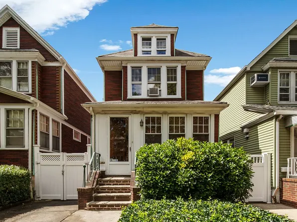 78-30 64th Ln #1, Ridgewood, NY 11385