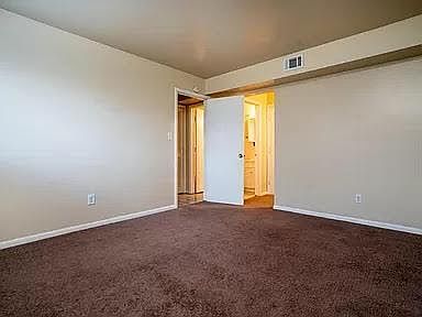 4th image of 6722 Dale Ave #2A
