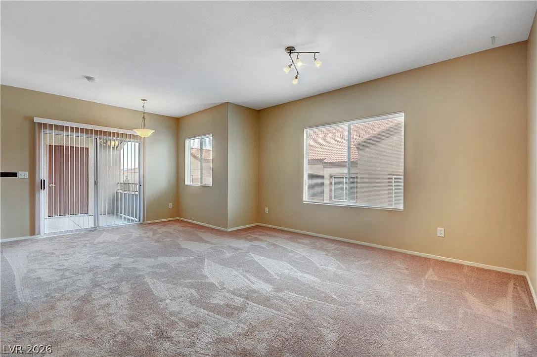 2 bed, 2.0 bath, 1151 sqft, $1,400 — Photo 3