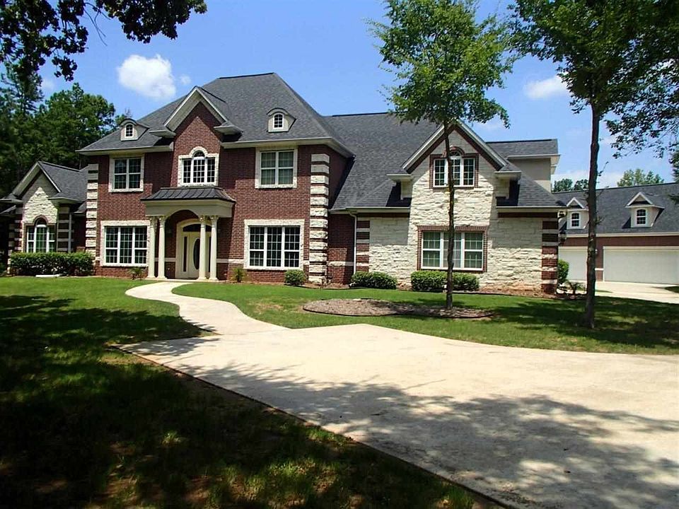 1st image of 8202 Thames Cir