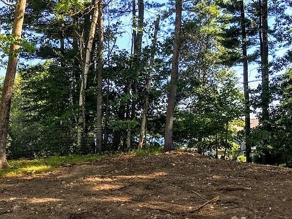 5th image of 145 Woodland Dr