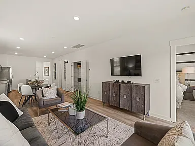 670 Birdie Dr — Photo 5