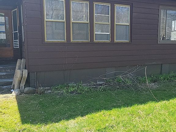 3rd image of 15N325 Camp Flint Dr