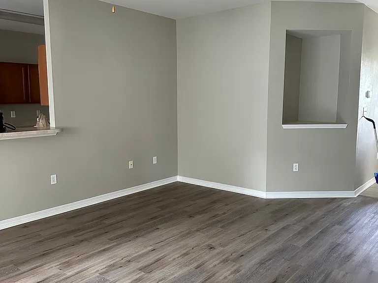 316 Peoria Blvd — Photo 5