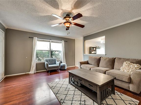 5th image of 1741 Creekbend Dr