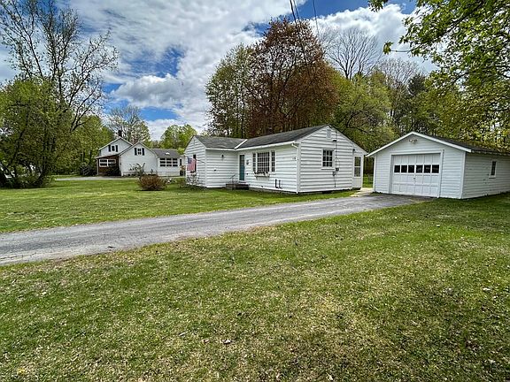 2nd image of 1176 Sunset Dr