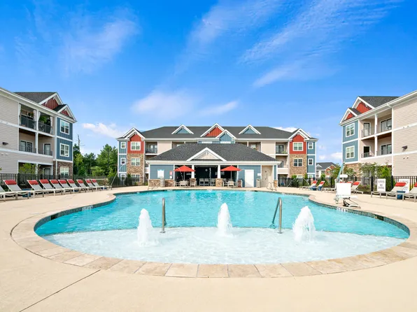 Hawthorne at Weaverville