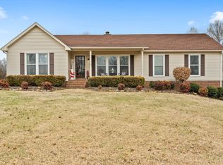11296 Betts Rd, Greenbrier, TN 37073