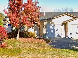 2427 SW Wickiup Ct, Redmond, OR 97756
