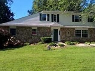 867 Sunset View Blvd, Tallmadge, OH 44278