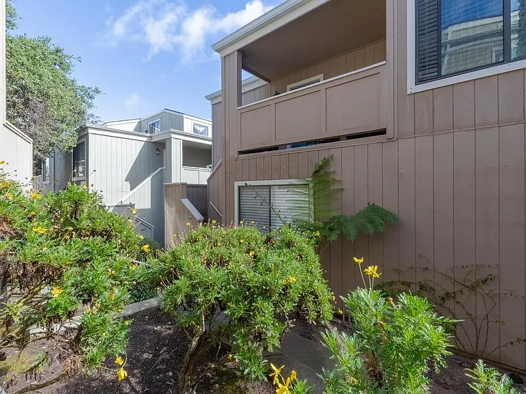 820 Casanova Ave #30 — Photo 13