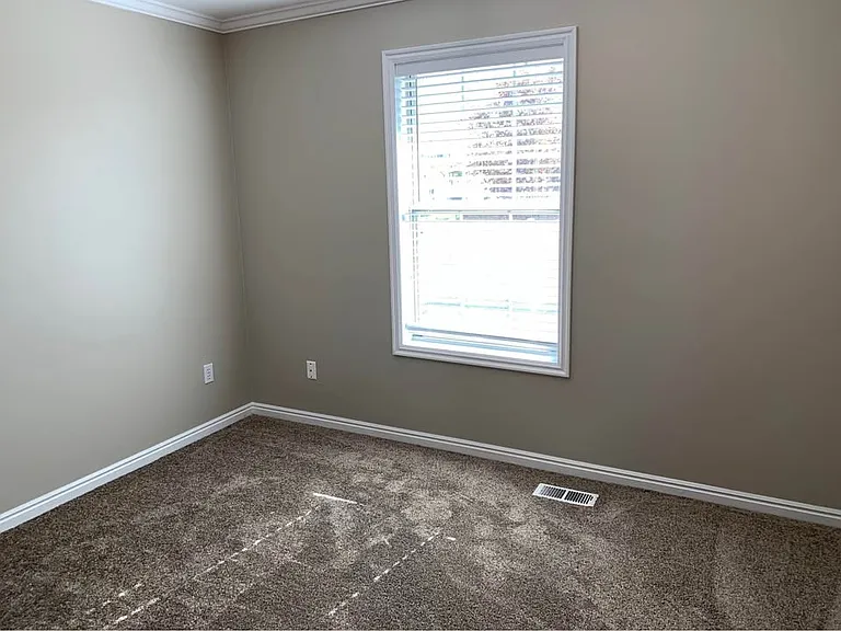 708 N 500th St E #1 — Photo 5