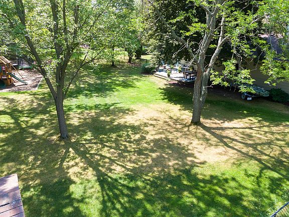 5th image of 163 Sorrento Dr