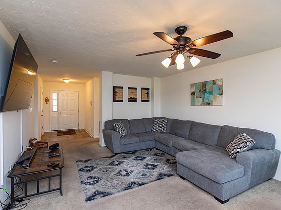 3rd image of 11659 Fawn Crest Dr