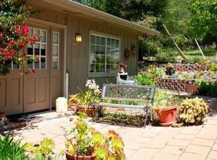975 Hillcrest Dr, Cambria, CA 93428