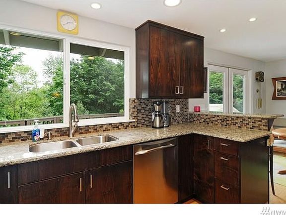 5th image of 14334 93rd Ave NE
